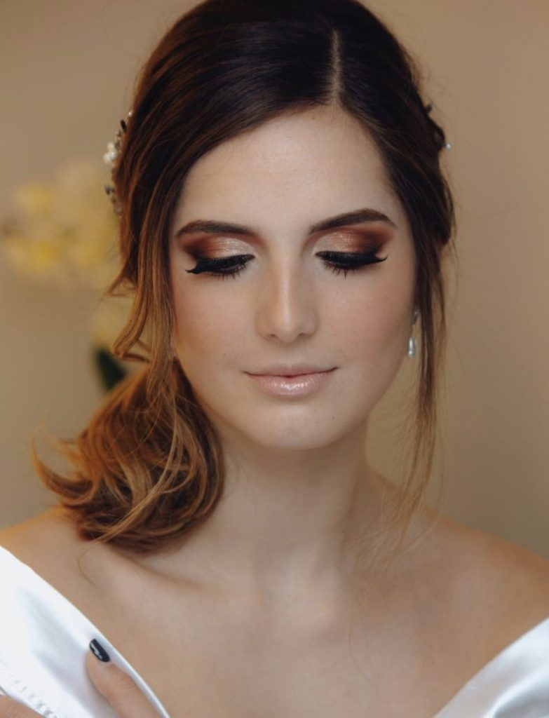 Look de maquillaje para novia.